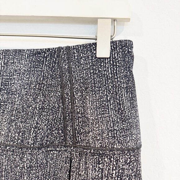 Lululemon TALL Lost in Pace Athletic Skort Black Size 6 - Picture 4 of 9